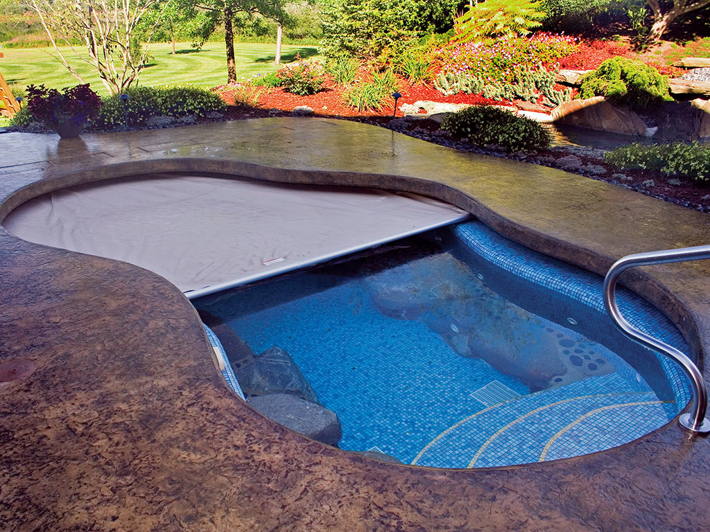 Cover Pools - Carefree Pools & Spas